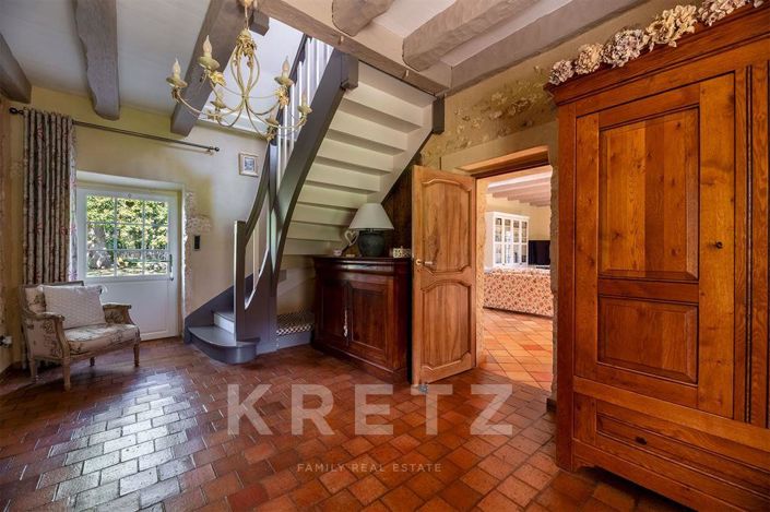 Image No.11-5 Bed House for sale