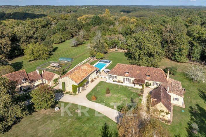 Image No.19-5 Bed House for sale