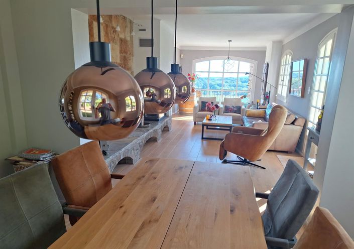 Image No.11-4 Bed House for sale