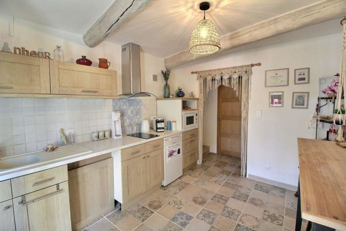 Image No.11-5 Bed House for sale