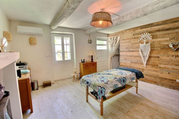 Image No.13-5 Bed House for sale