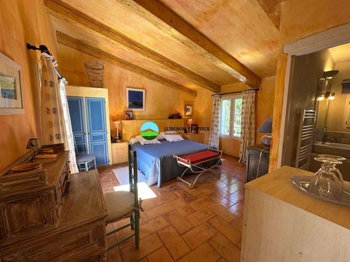 Image No.16-4 Bed House for sale