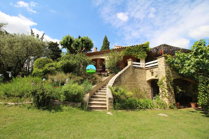 Image No.2-6 Bed House for sale