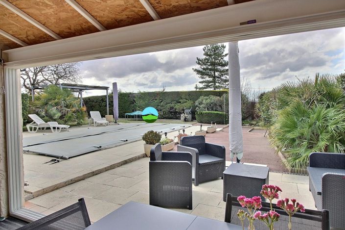 Image No.3-3 Bed House for sale