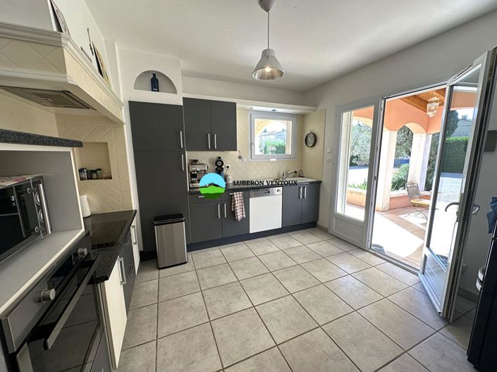 Image No.5-6 Bed House for sale