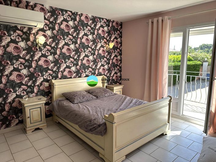 Image No.6-6 Bed House for sale