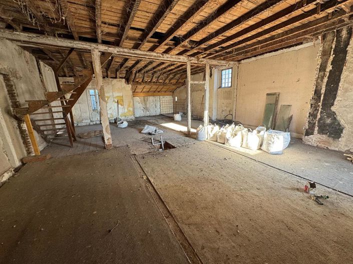 Image No.4-House for sale