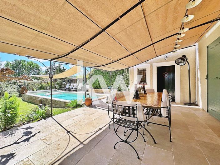 Image No.2-4 Bed House for sale