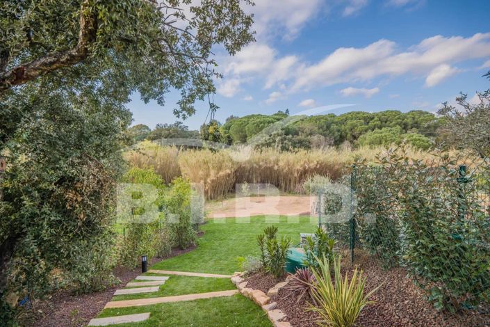 Image No.12-3 Bed Apartment for sale