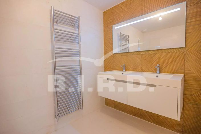 Image No.5-3 Bed Apartment for sale