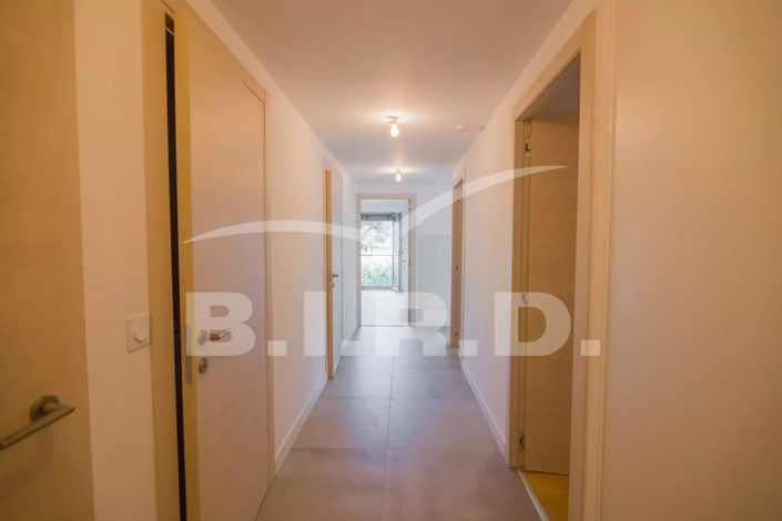 Image No.9-3 Bed Apartment for sale