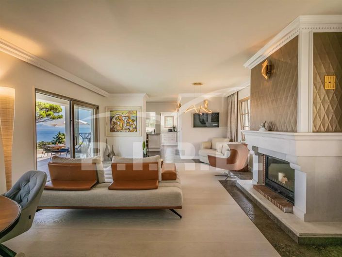 Image No.9-3 Bed House for sale