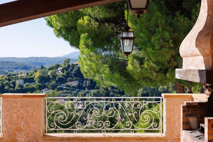 Image No.3-5 Bed House for sale