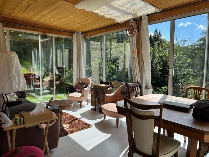 Image No.8-5 Bed House for sale