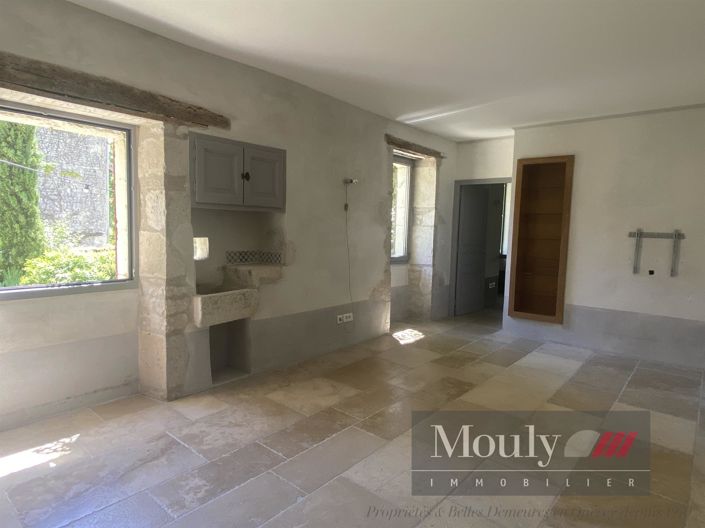 Image No.10-4 Bed House for sale