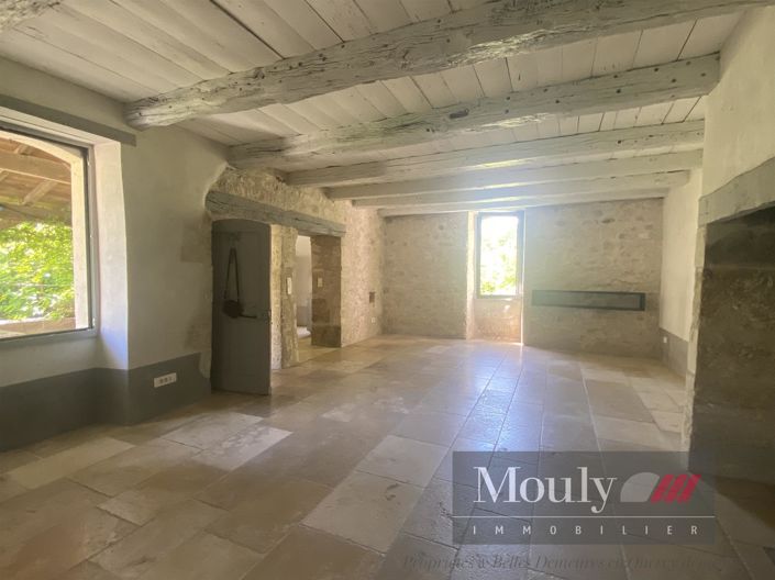 Image No.8-4 Bed House for sale