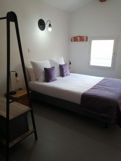 Image No.12-5 Bed House for sale