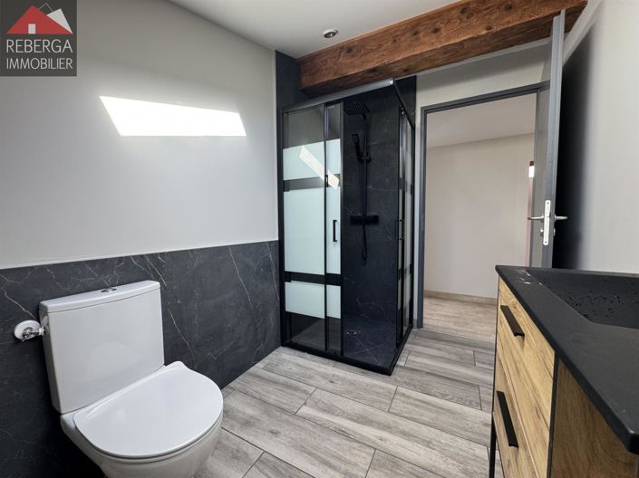 Image No.16-4 Bed House for sale