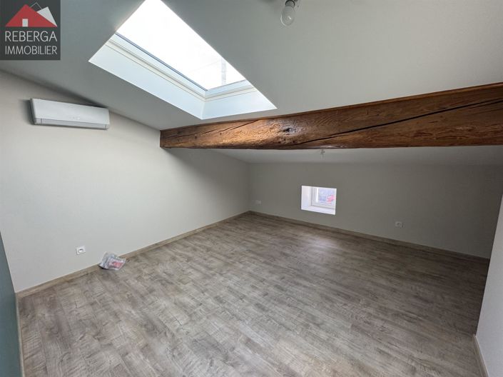 Image No.18-4 Bed House for sale