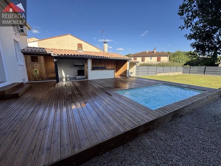 Image No.2-4 Bed House for sale