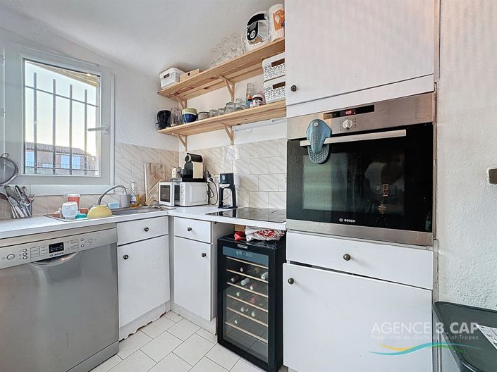 Image No.4-2 Bed Apartment for sale