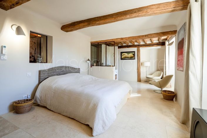 Image No.20-5 Bed House for sale