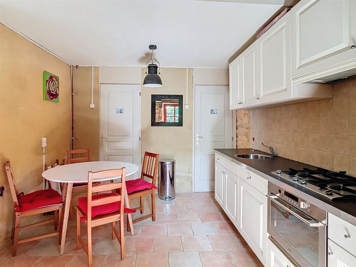 Image No.19-5 Bed House for sale