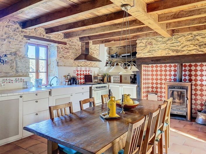 Image No.7-5 Bed House for sale