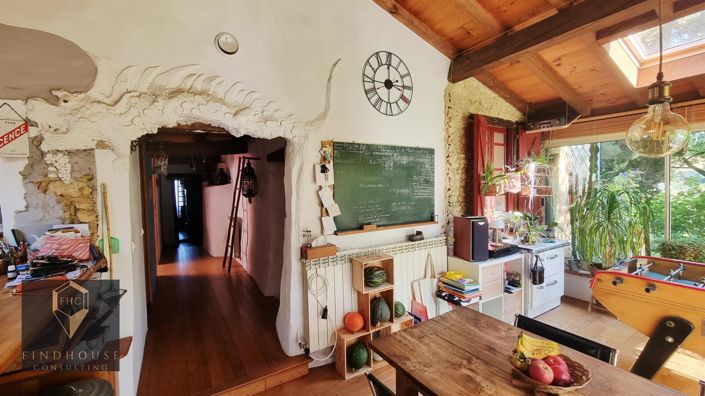 Image No.5-4 Bed House for sale