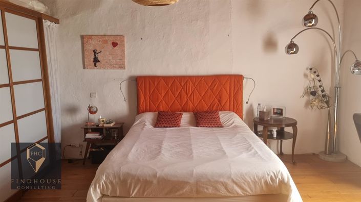 Image No.9-4 Bed House for sale