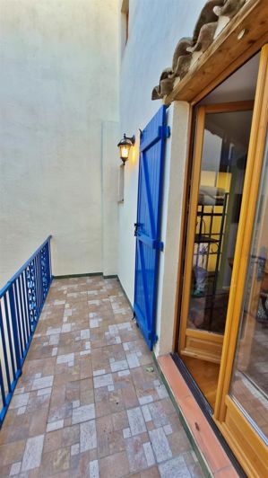 Image No.12-1 Bed House for sale