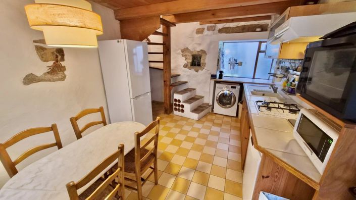 Image No.7-1 Bed House for sale