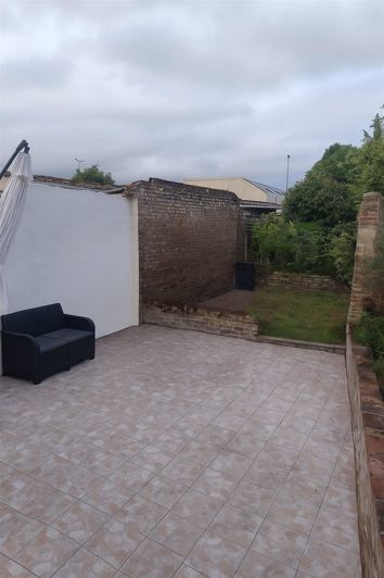 Image No.3-3 Bed House for sale