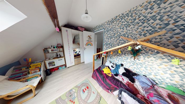 Image No.8-3 Bed House for sale