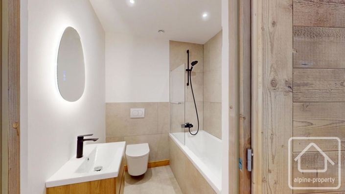 Image No.25-4 Bed Property for sale