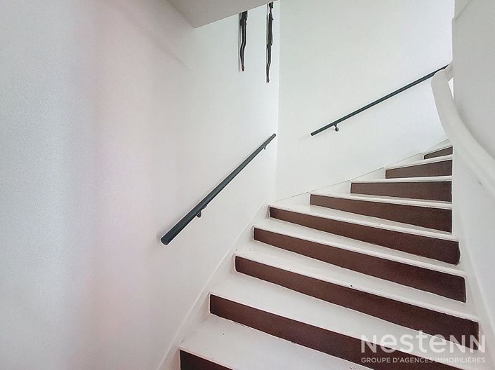 Image No.10-4 Bed House for sale