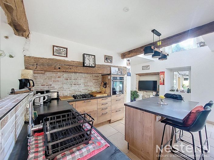 Image No.6-4 Bed House for sale