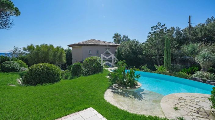 Image No.7-5 Bed House for sale