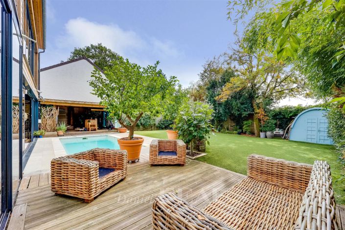 Image No.2-5 Bed House for sale