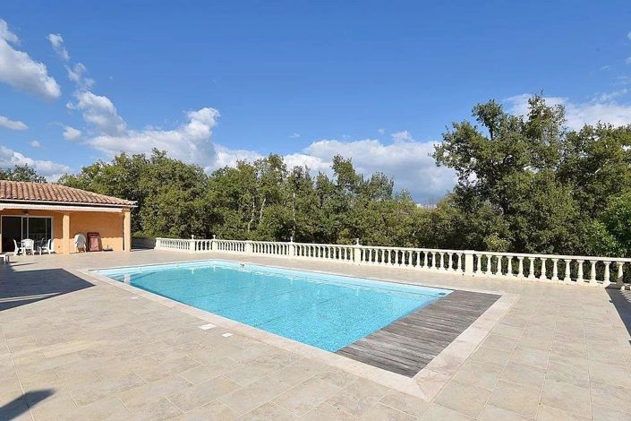 Image No.12-4 Bed House for sale