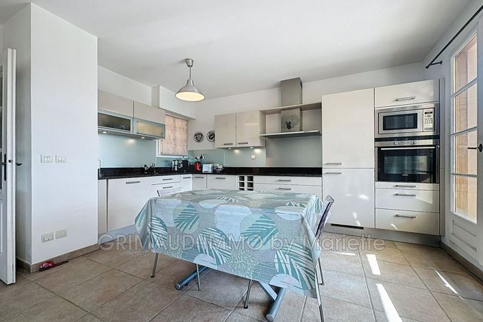 Image No.5-2 Bed Apartment for sale