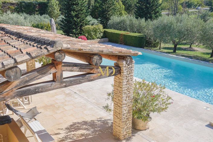 Image No.2-6 Bed House for sale