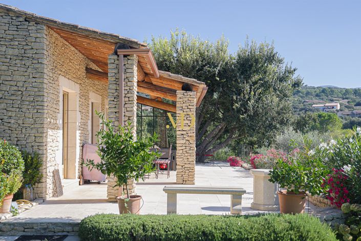 Image No.4-6 Bed House for sale