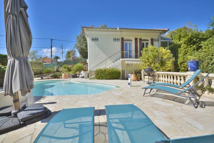 Image No.2-4 Bed House for sale