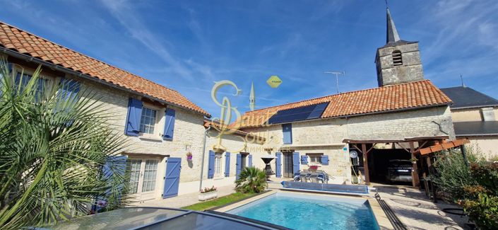 Image No.18-4 Bed House for sale