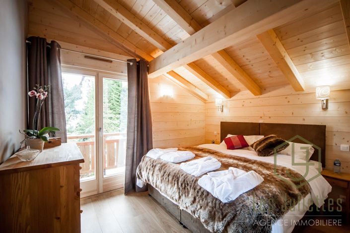 Image No.15-7 Bed House for sale