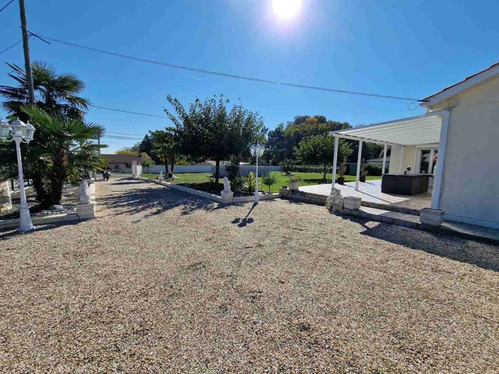 Image No.7-3 Bed House for sale