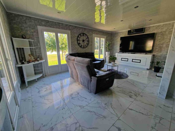 Image No.9-3 Bed House for sale