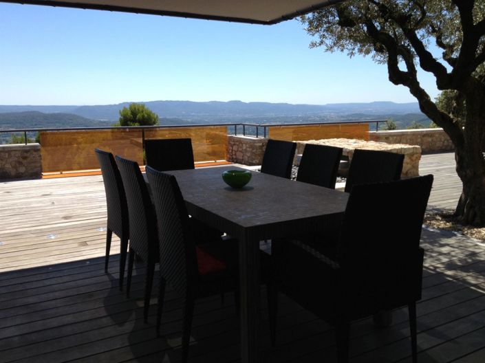 Image No.10-7 Bed Property for sale