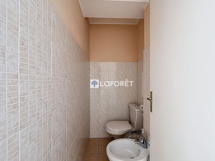 Image No.10-1 Bed Apartment for sale